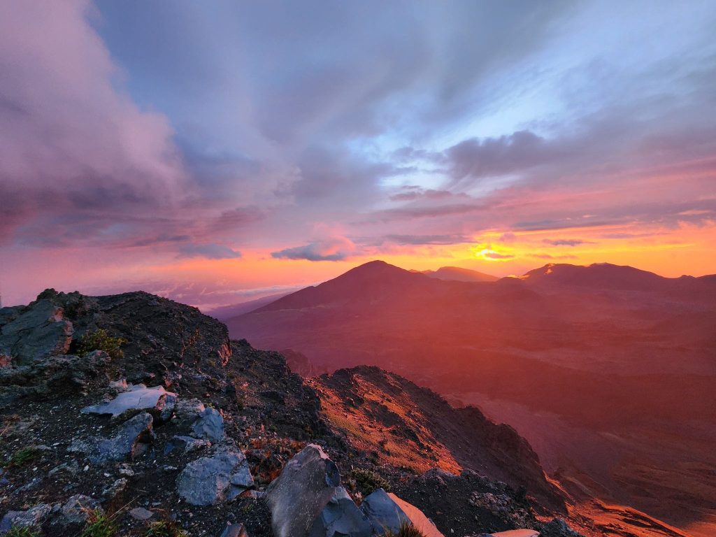 haleakala sunrise kaitlyn 28112022 1024x768 - Haleakala Sunrise Reservations: How to Get It (Plus Maybe We Can Help)